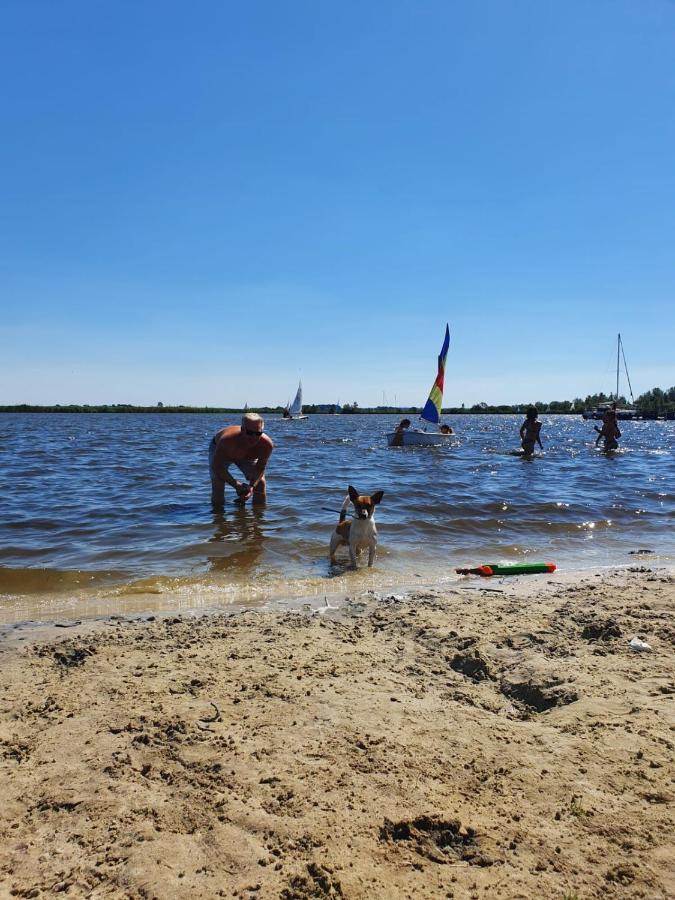 Stacaravan Op 5 Sterren Vakantiepark De Kuilart Friesland Aan Het Meer Met Zwembad 5P 237 Koudum Exterior photo