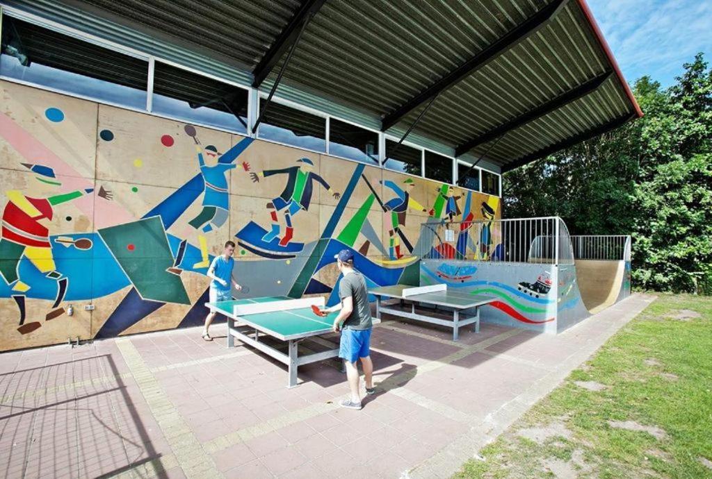 Stacaravan Op 5 Sterren Vakantiepark De Kuilart Friesland Aan Het Meer Met Zwembad 5P 237 Koudum Exterior photo